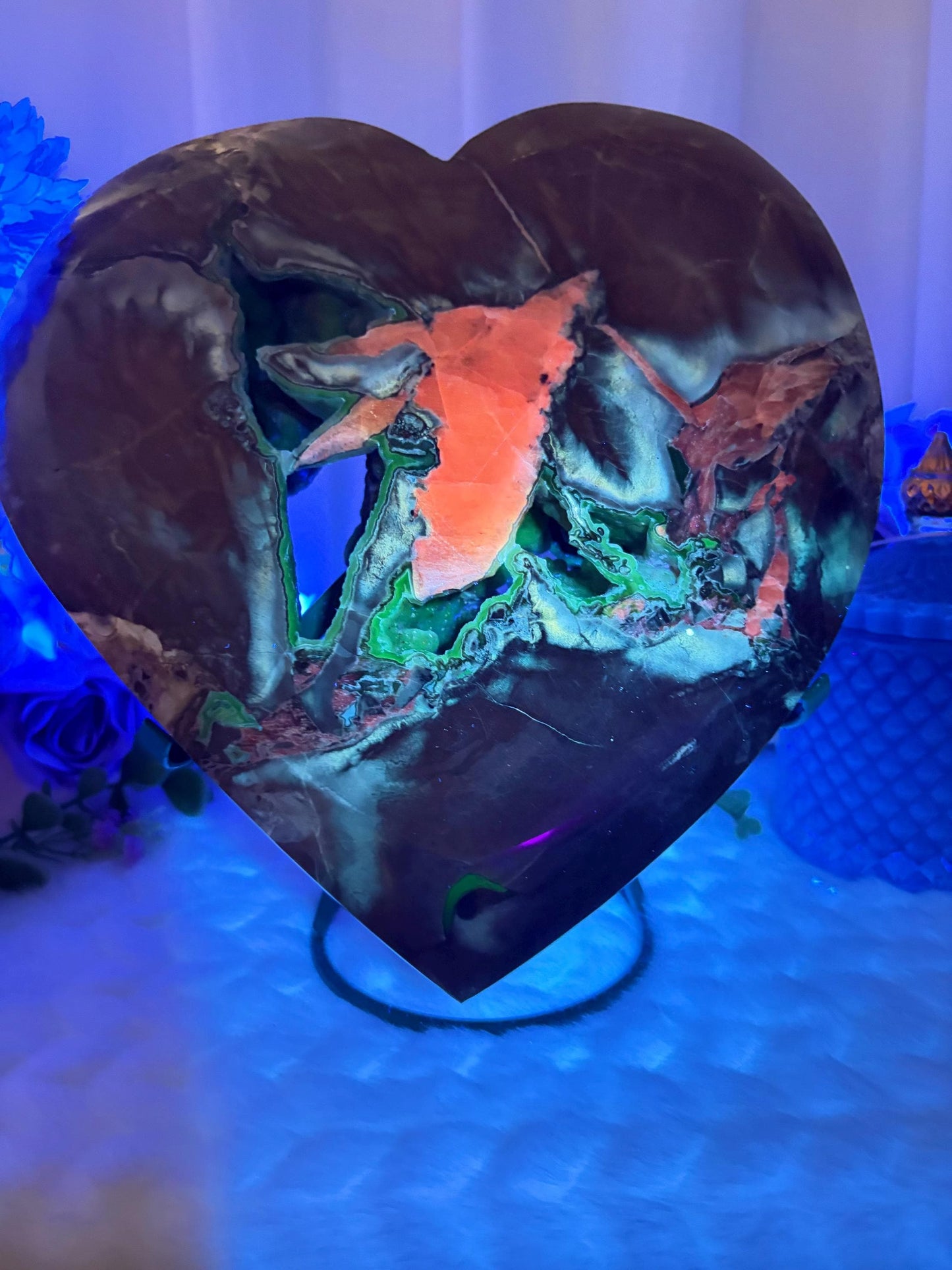 XL Volcano Agate Heart Lumina Collection